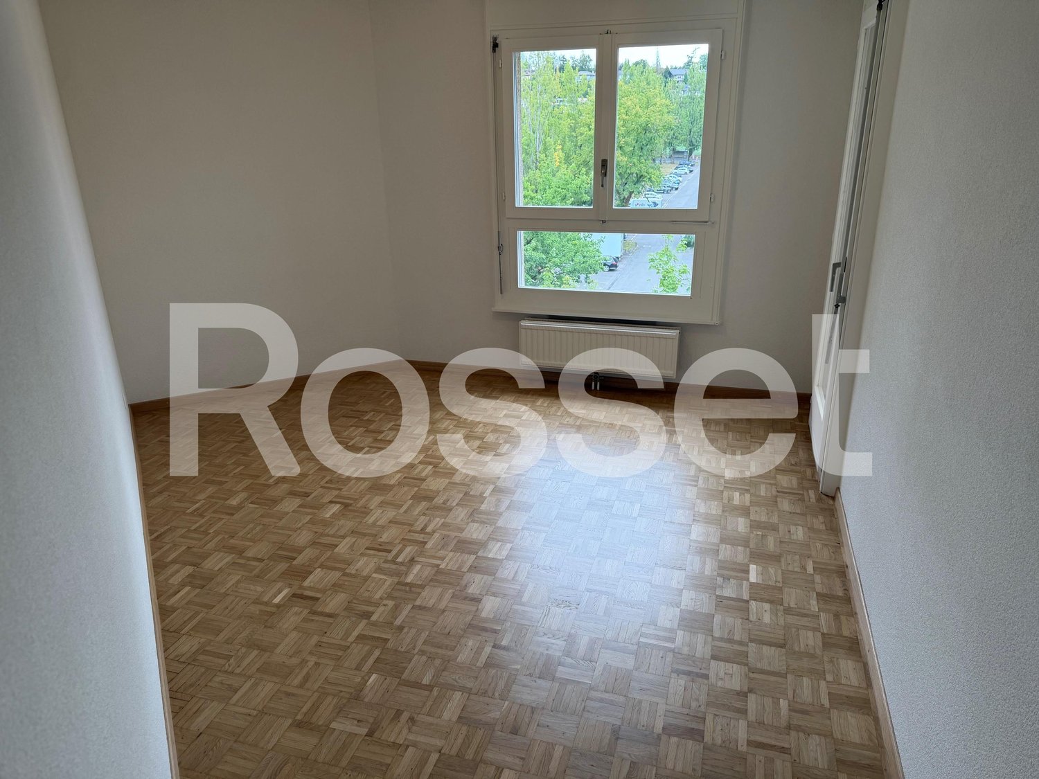 4 rooms apartment, photo 6 of 9