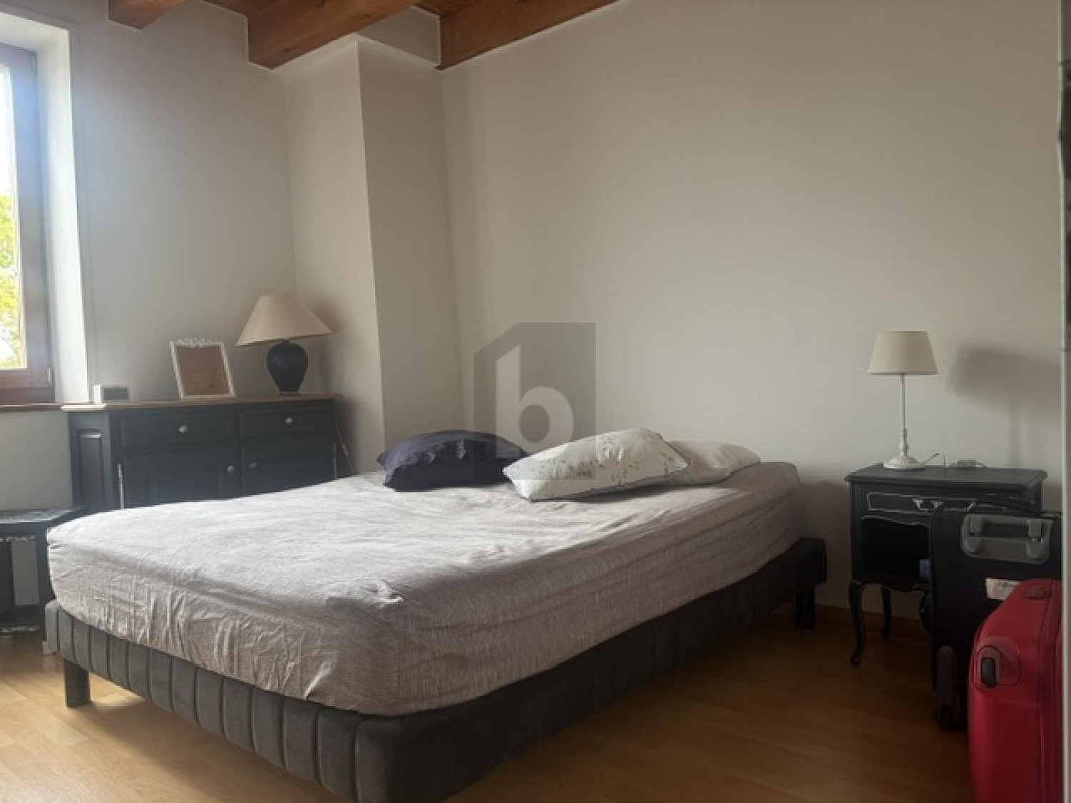3 rooms row house