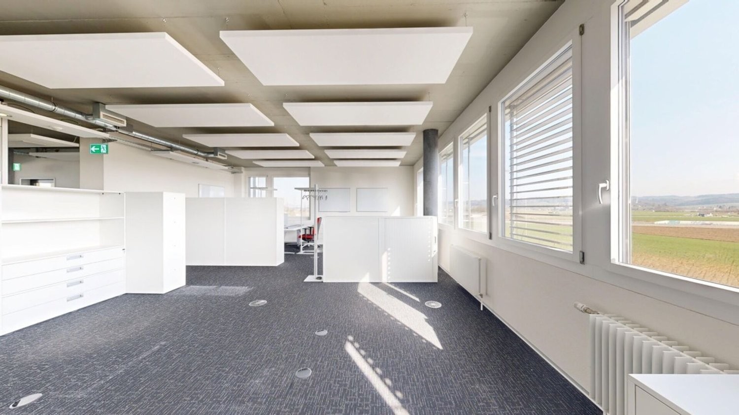 904m² commercial
