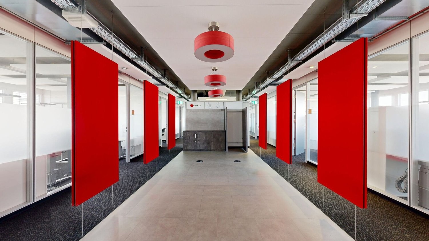 904m² commercial