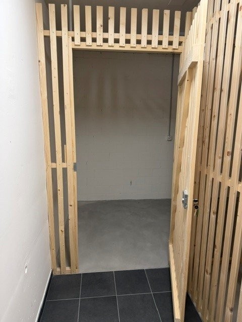 Cellar compartment