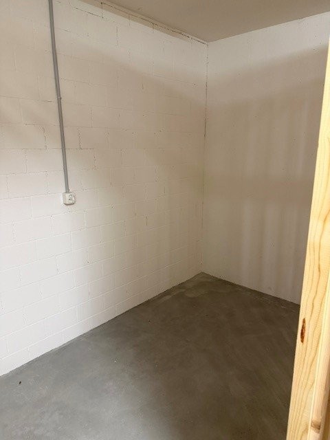 Cellar compartment