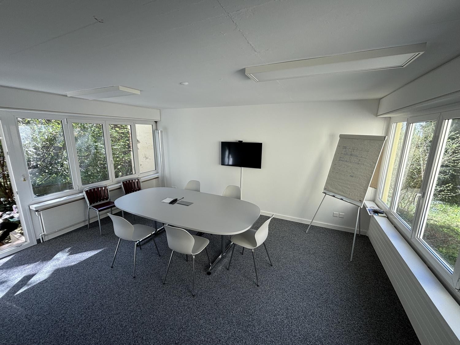 130m² office, photo 2 of 7
