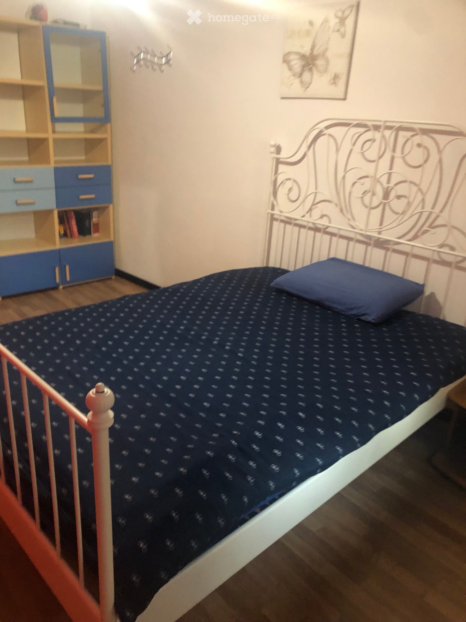 1 room single room, photo 1 of 2
