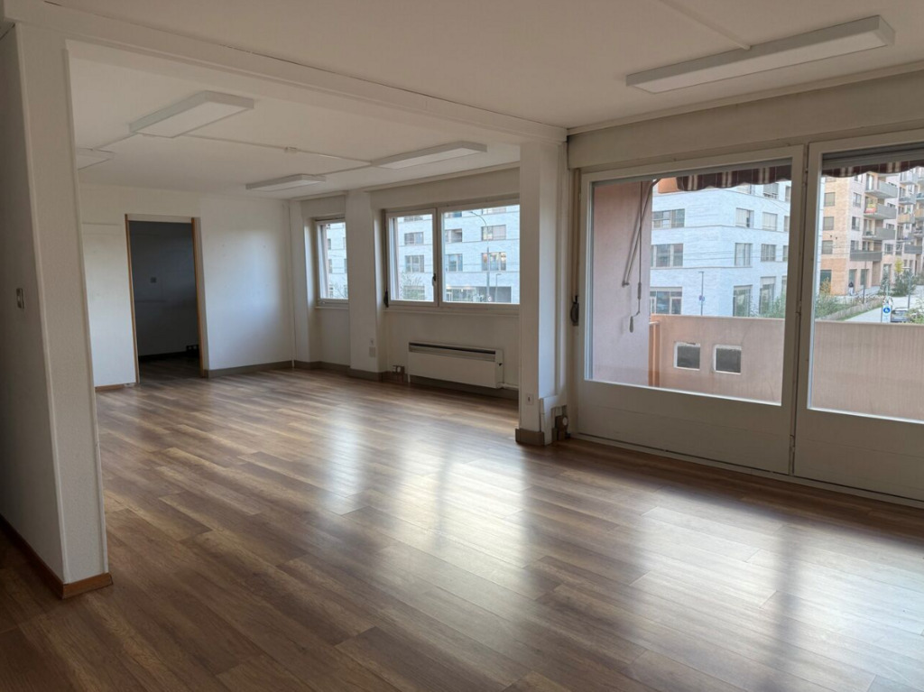 107m² office, photo 3 of 4