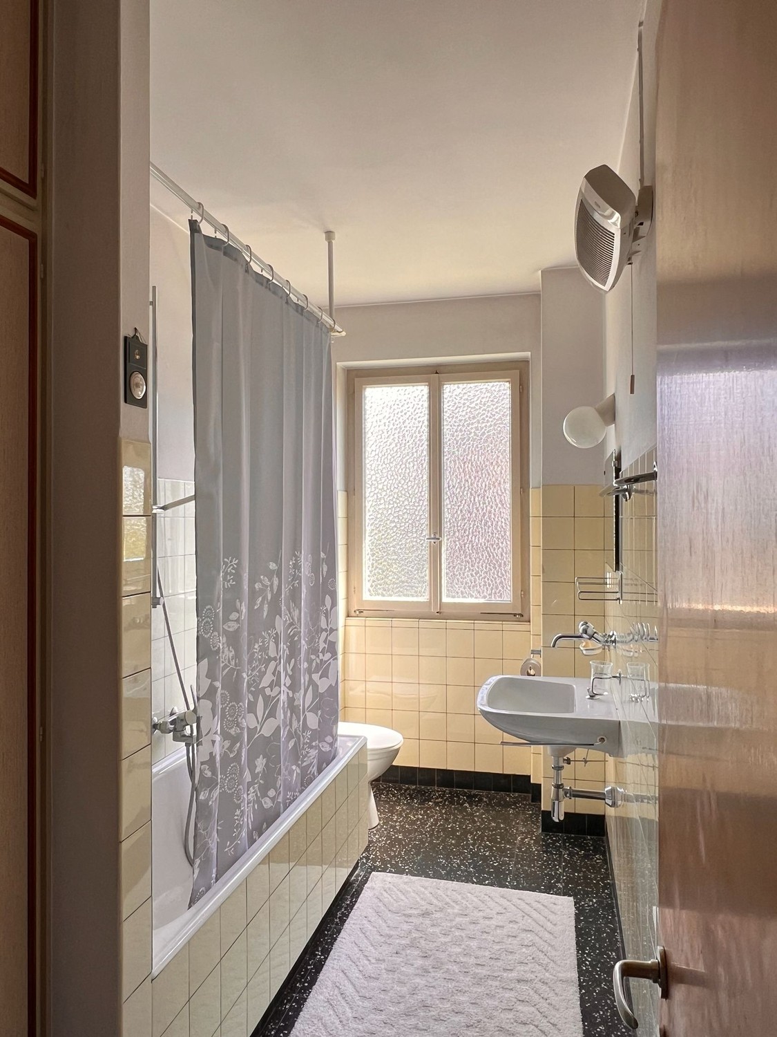 5 rooms single house