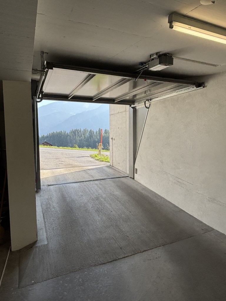 Underground slot, photo 3 of 3