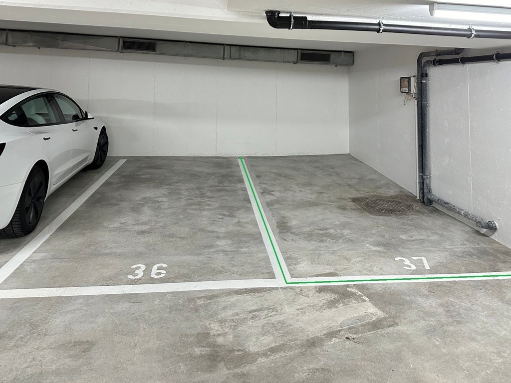 Covered bike parking, photo 3 of 4