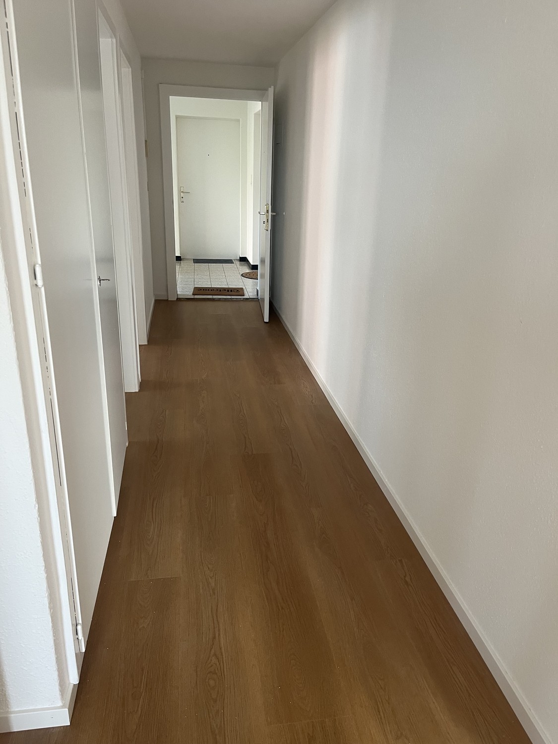 3 rooms apartment, photo 2 of 3
