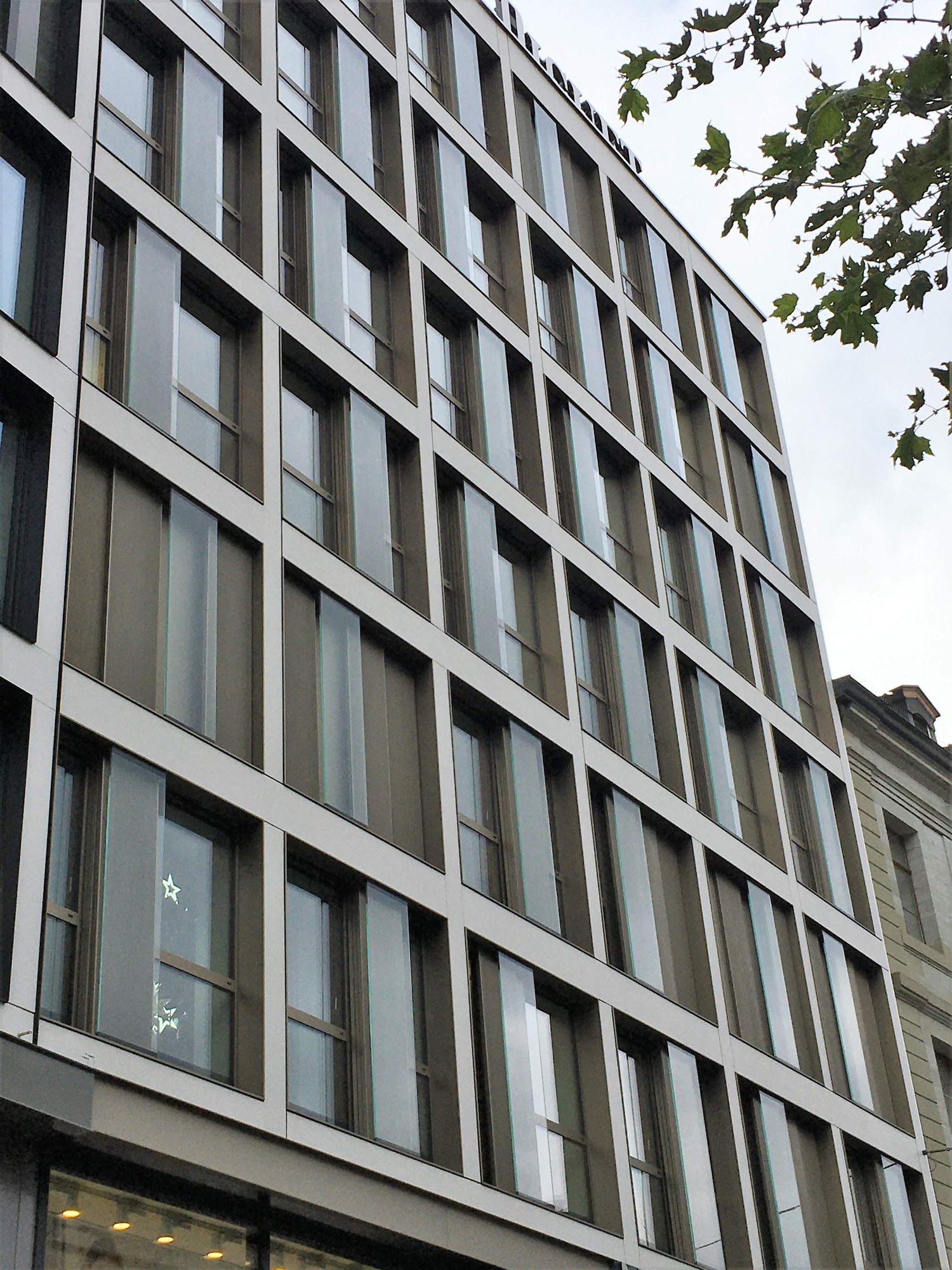 135m² office, photo 2 of 6