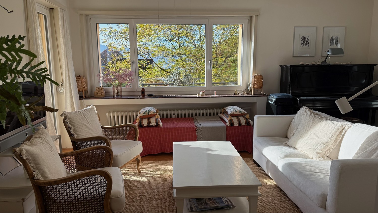 4 rooms apartment, photo 1 of 10