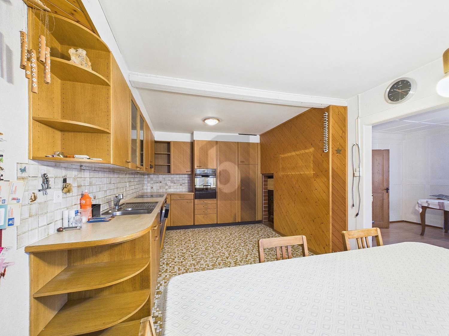 8 rooms farm house, photo 3 of 4