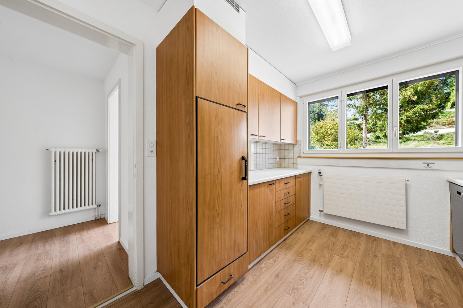 3890m² commercial