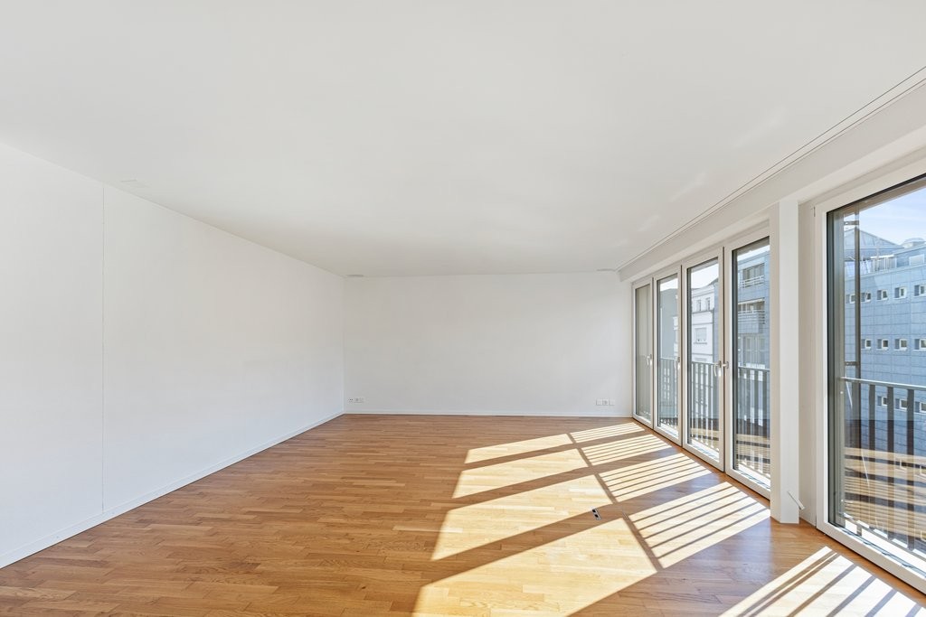 6 rooms apartment