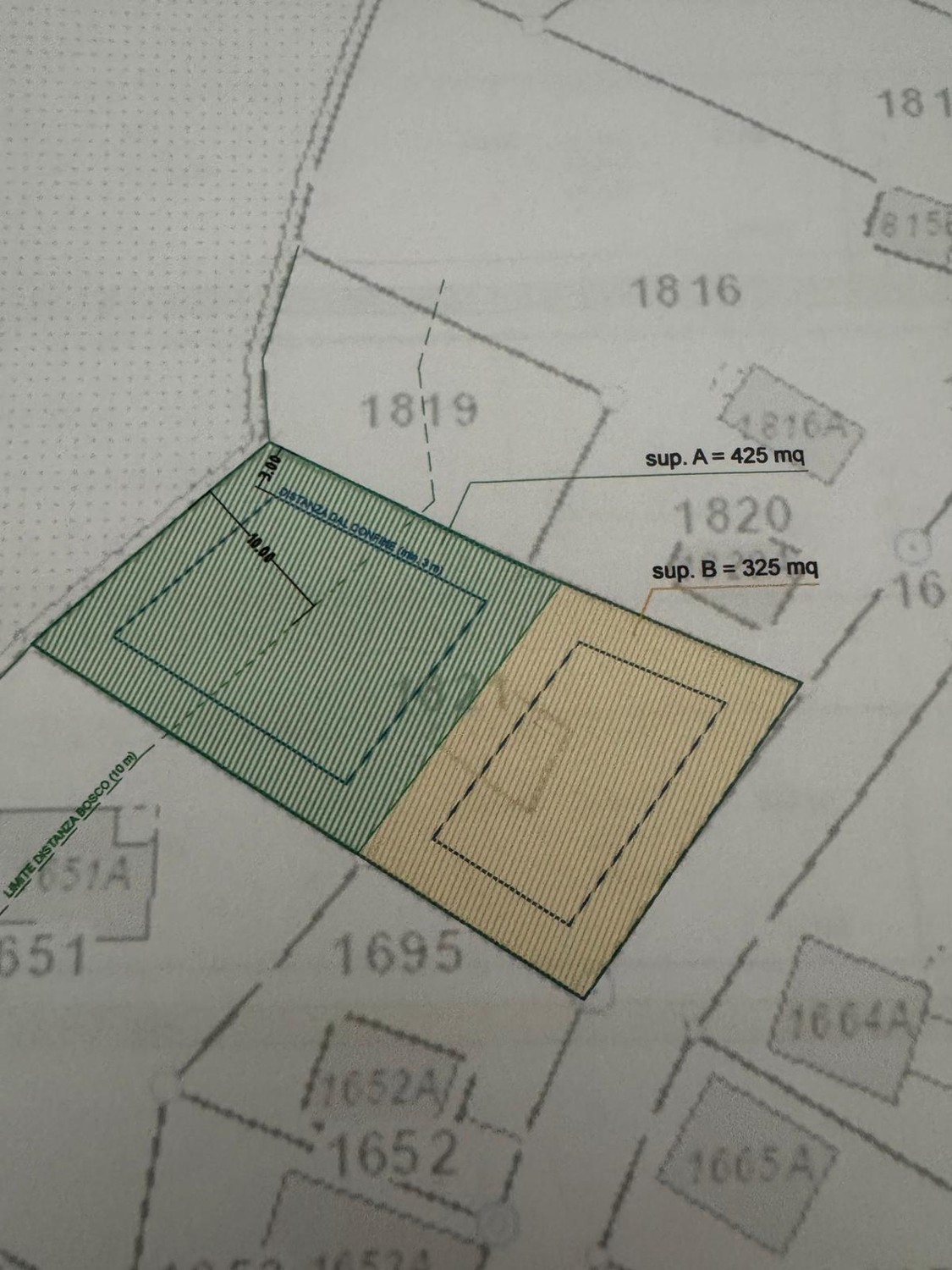 750m² building land