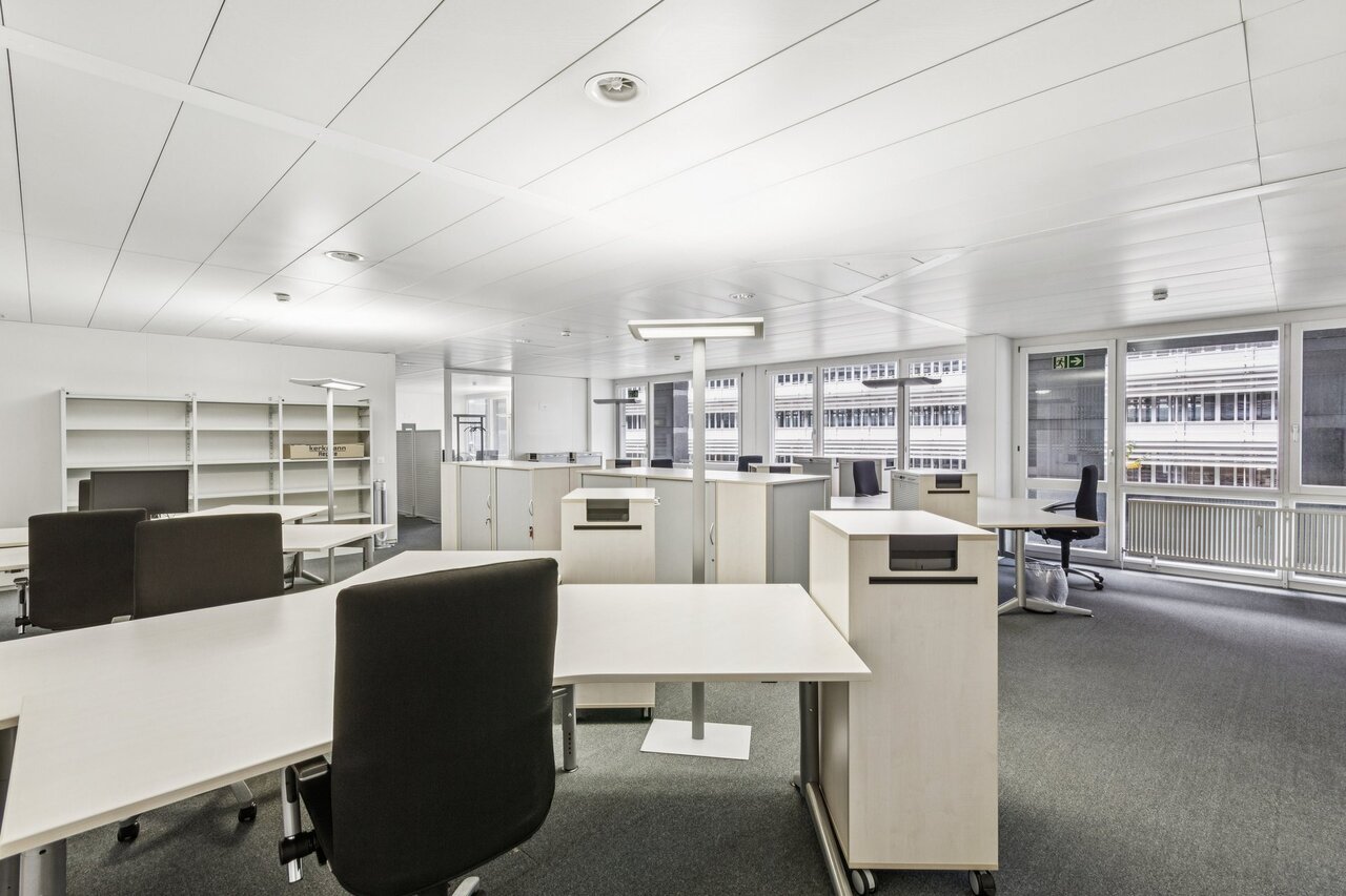 336m² office, photo 10 of 10