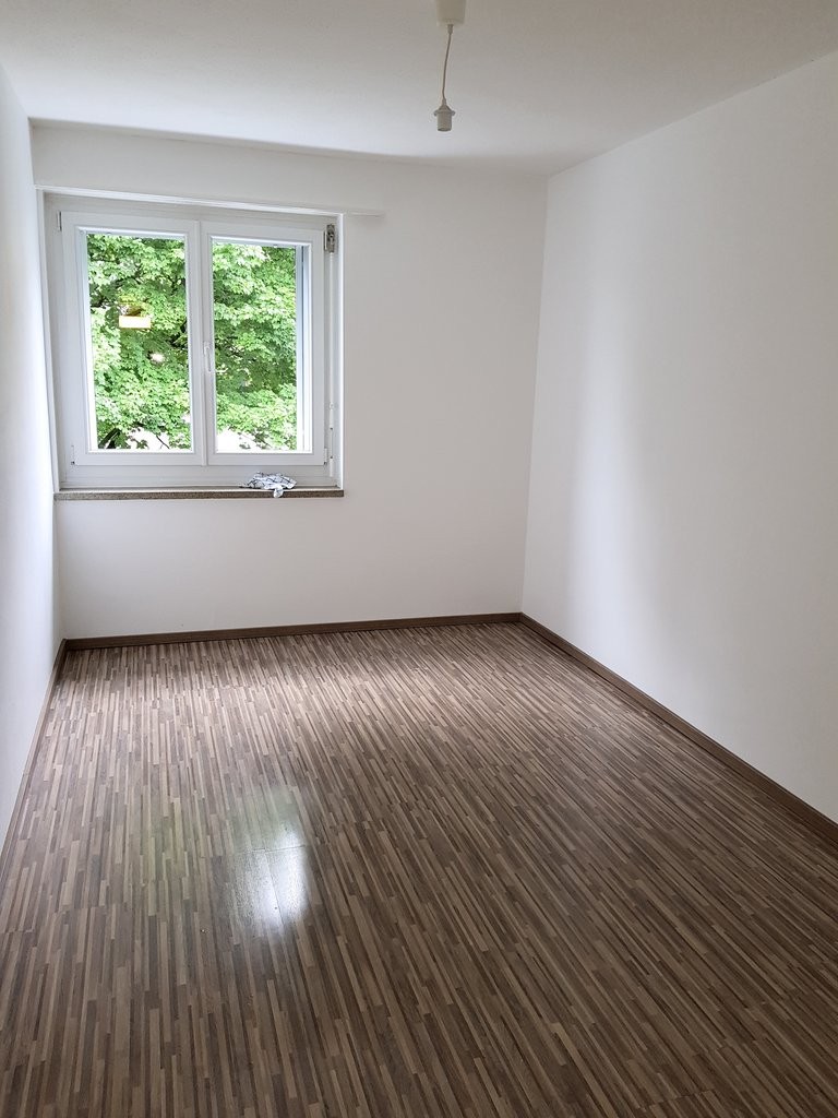 4 rooms apartment, photo 8 of 9
