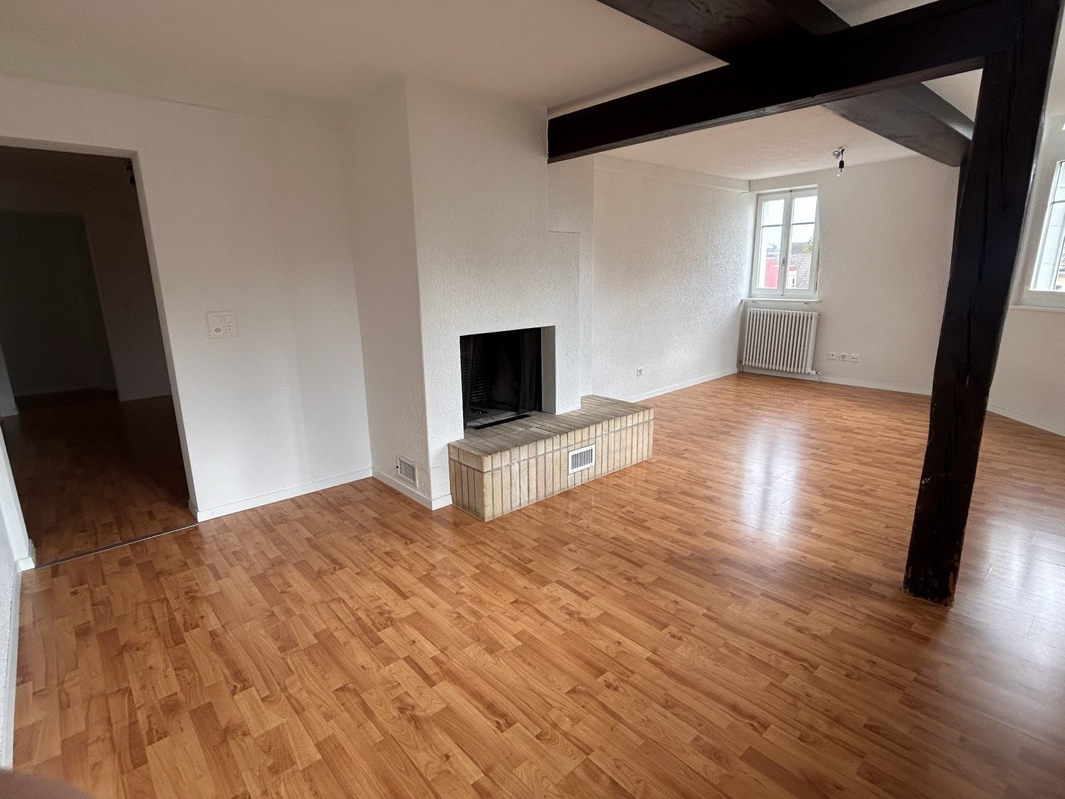 5 rooms apartment, photo 2 of 10
