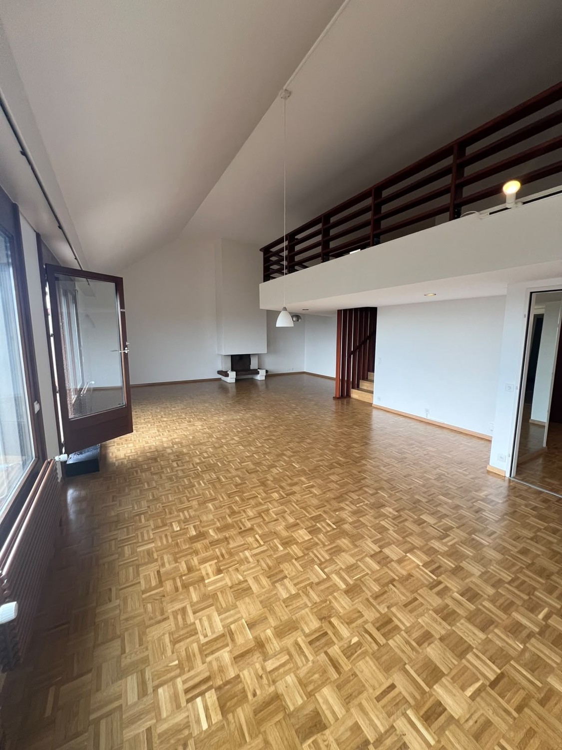 6 rooms apartment, photo 4 of 9