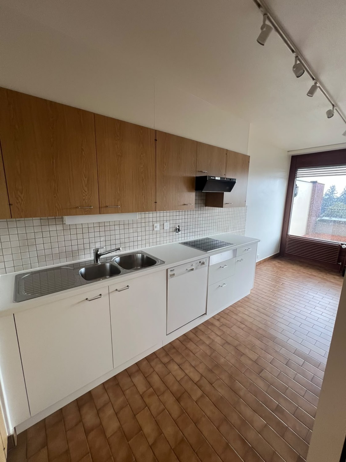 6 rooms apartment, photo 9 of 9