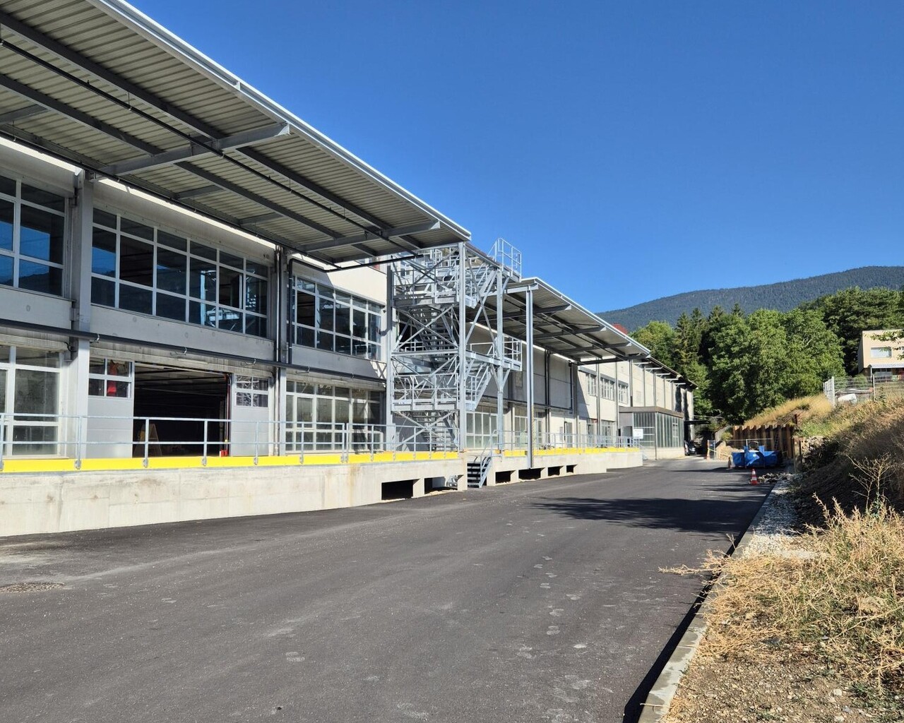 2200m² deposito