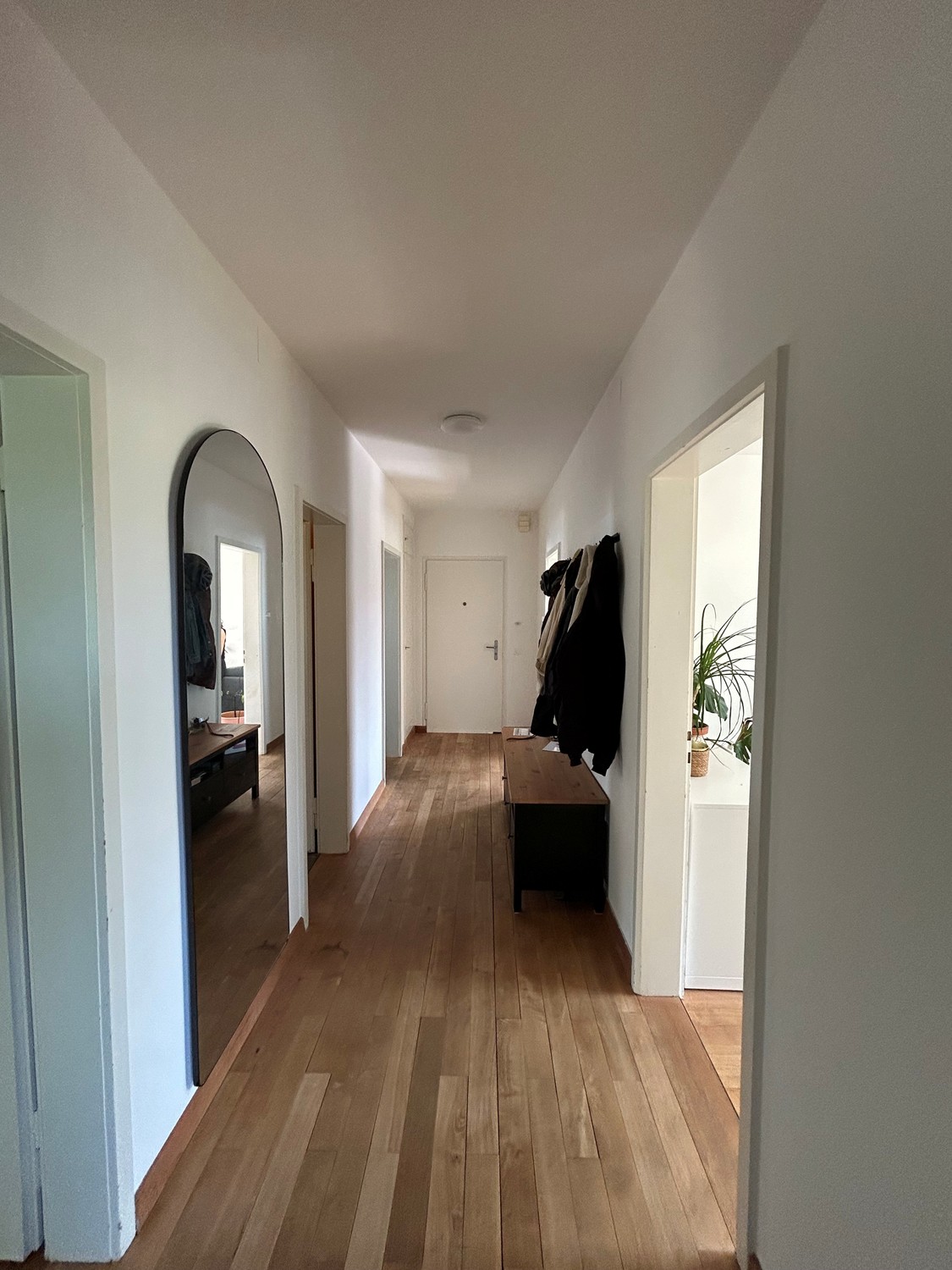 4 rooms apartment, photo 1 of 10