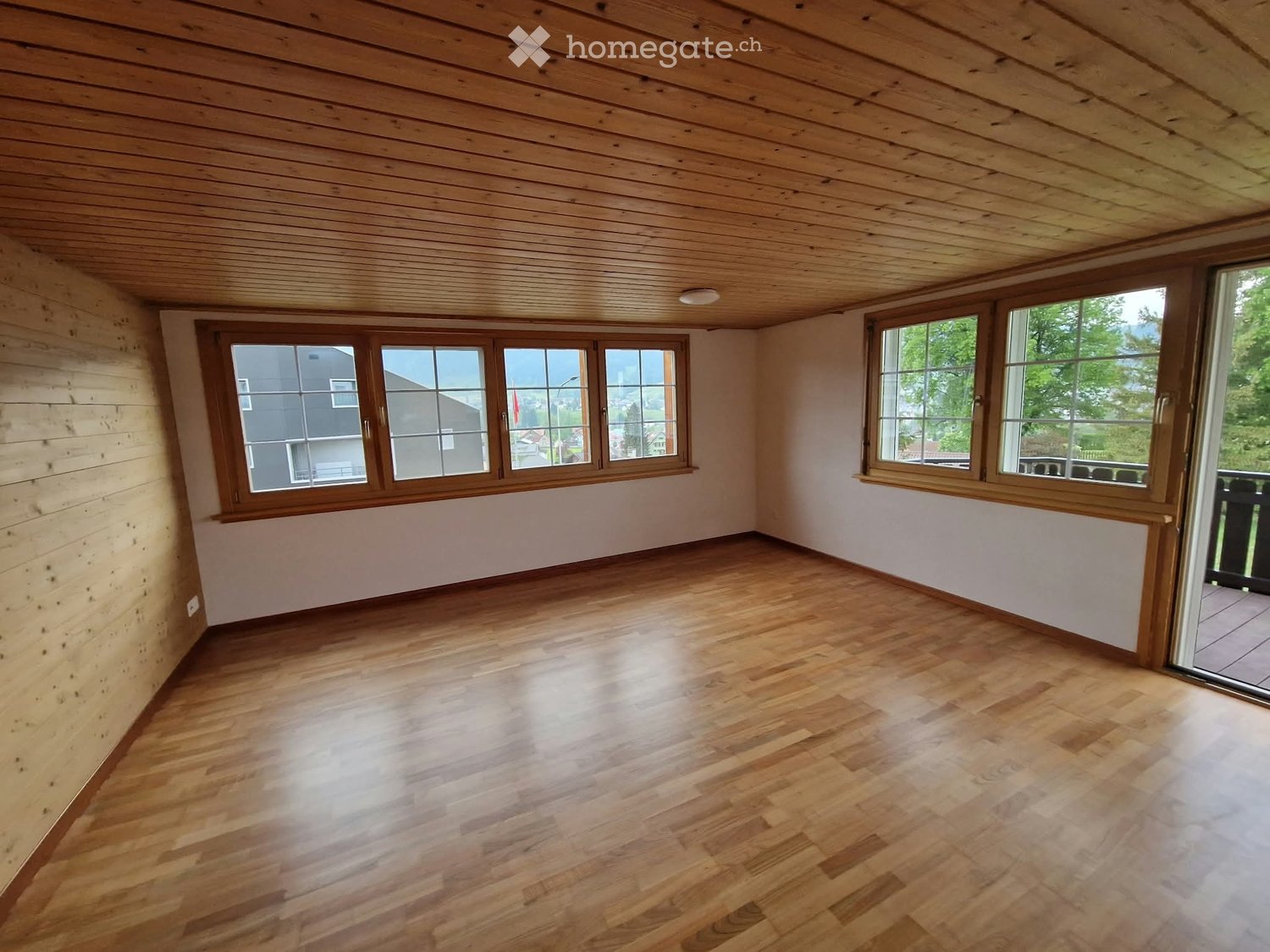 5 rooms apartment, photo 2 of 5