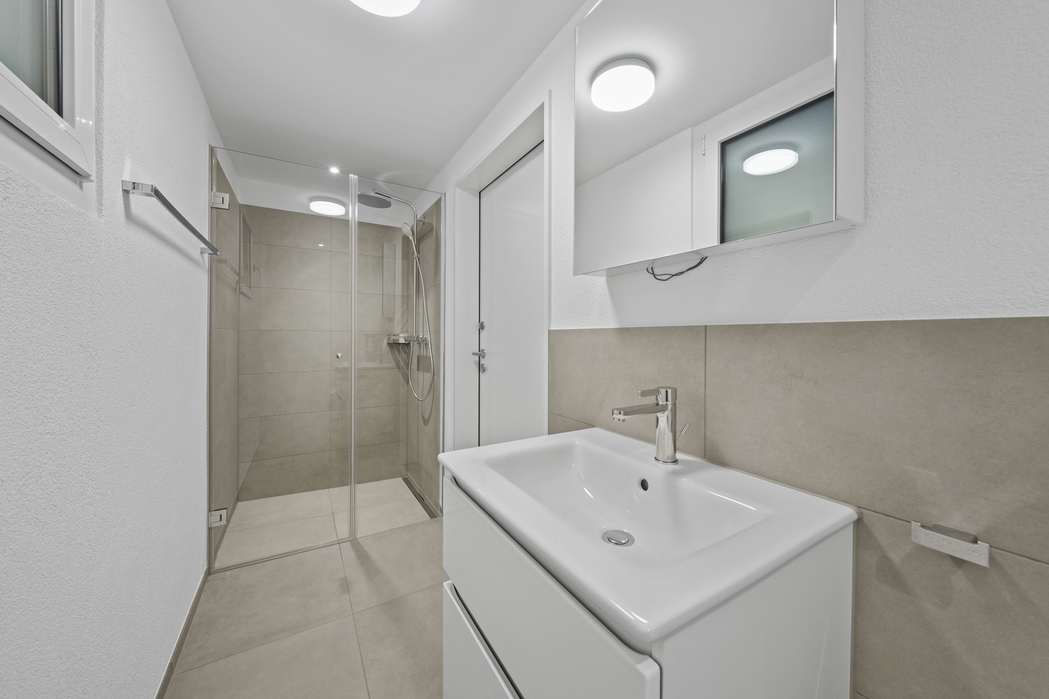 100m² commercial, photo 6 of 10