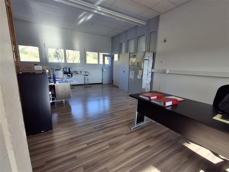 200m² storage room, photo 8 of 9