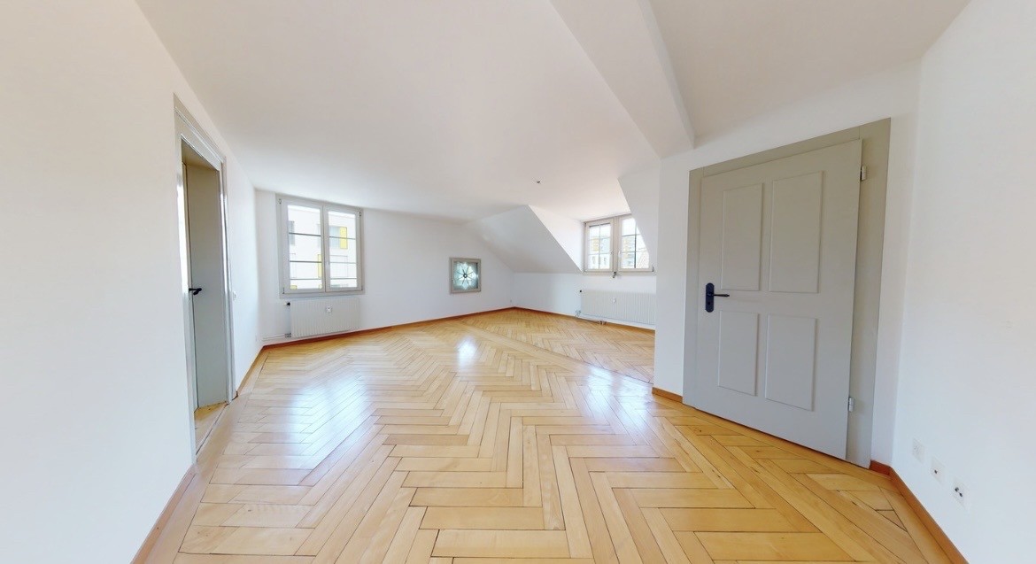 6 rooms apartment, photo 10 of 10
