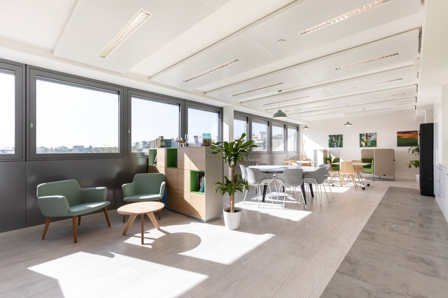 Office, photo 3 sur 8