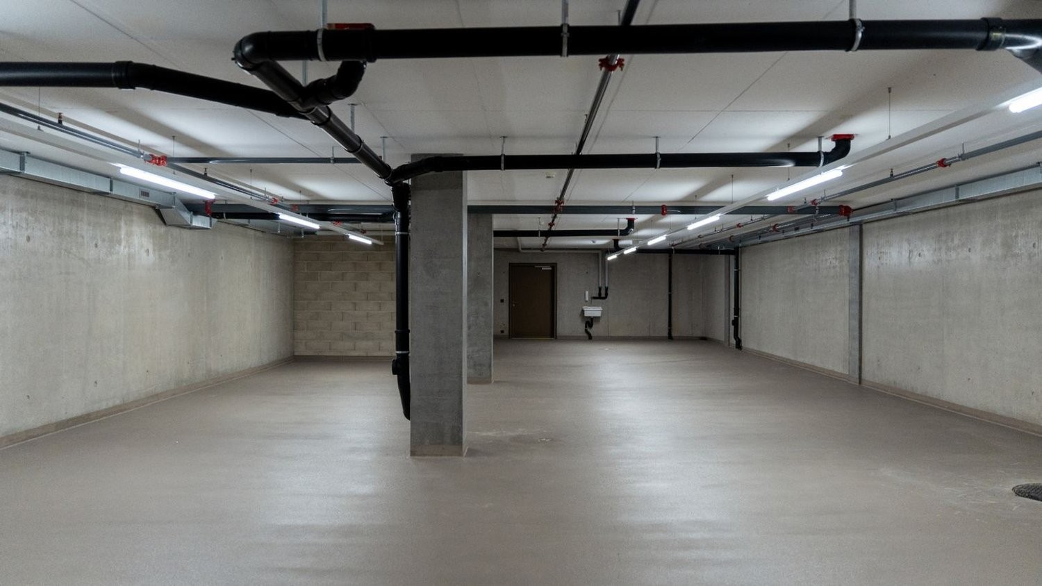 15m² storage room