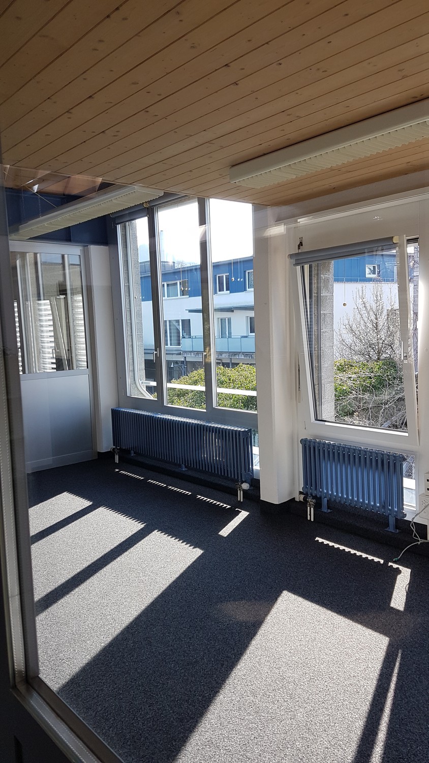 118m² commercial