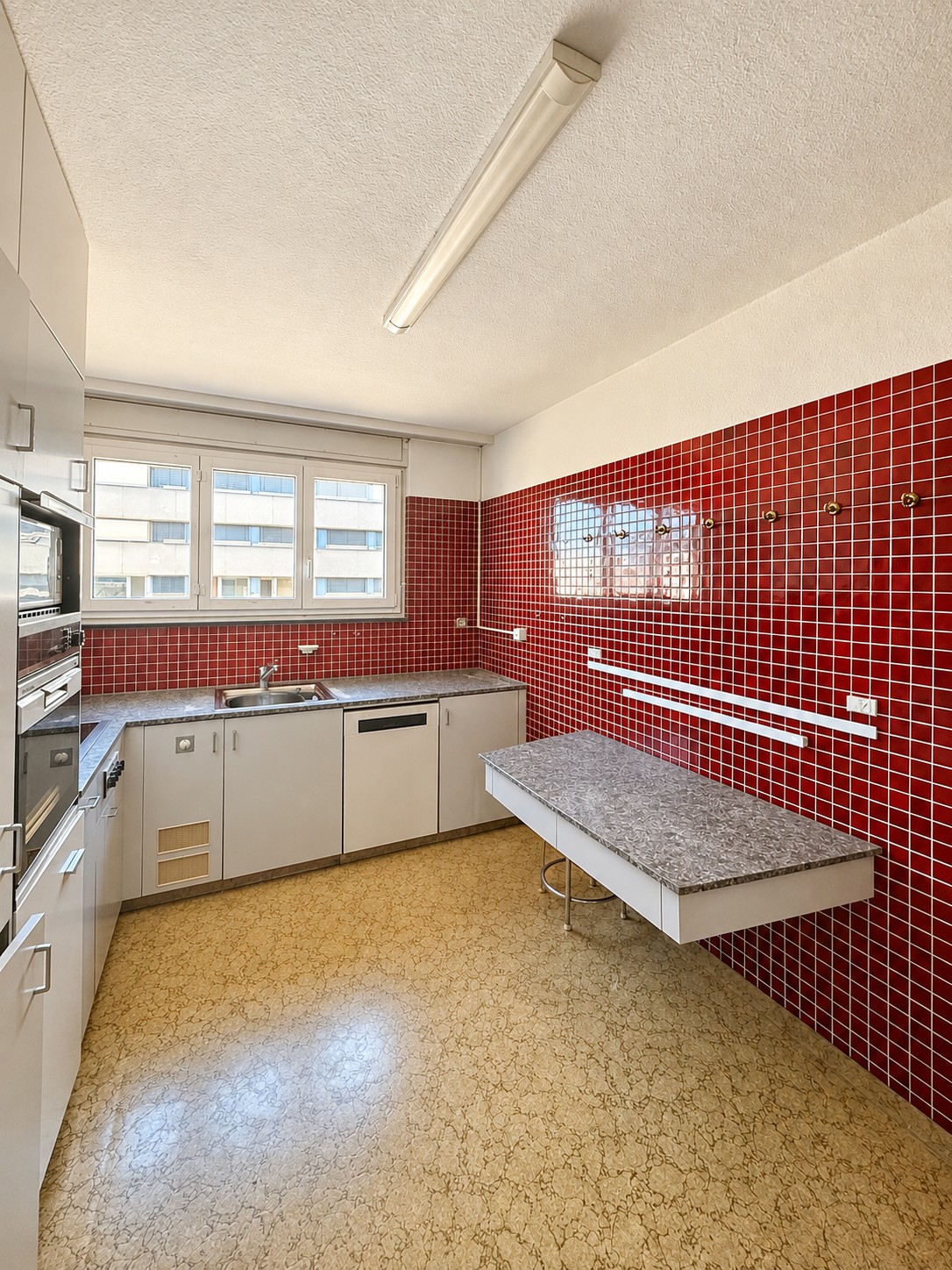 8 rooms apartment, photo 4 of 10