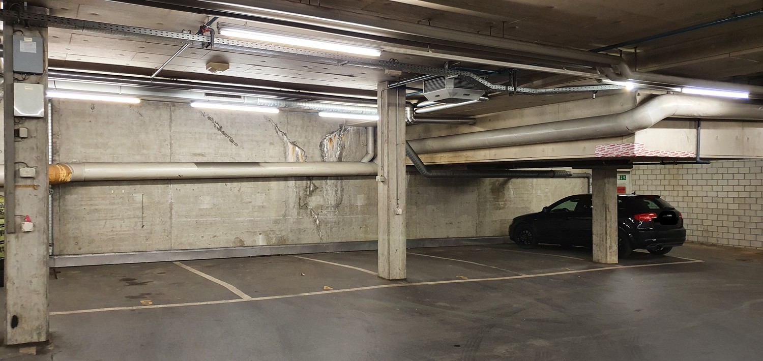 Underground slot, photo 2 of 3