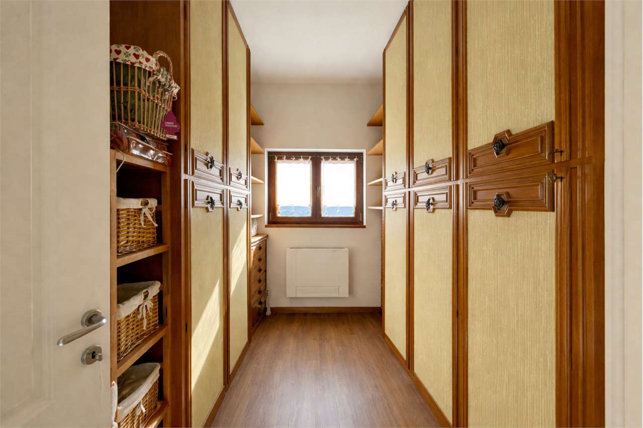 4 rooms apartment