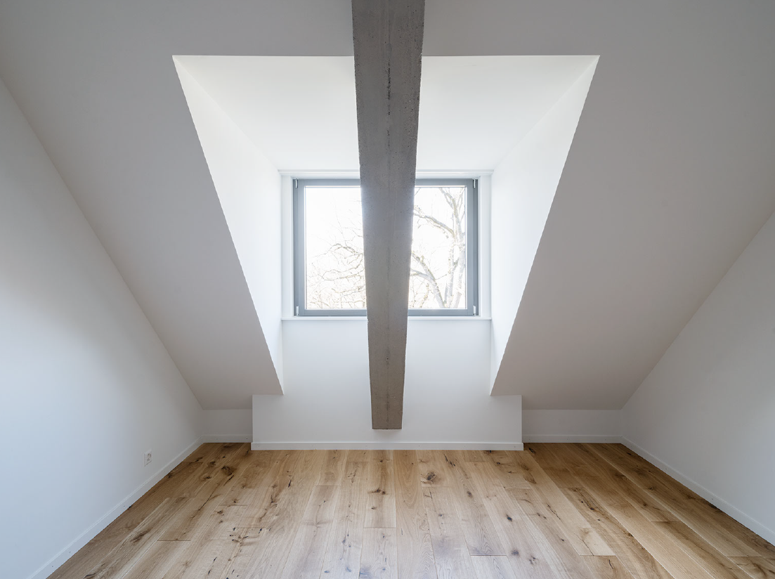 2 ½ rooms roof flat