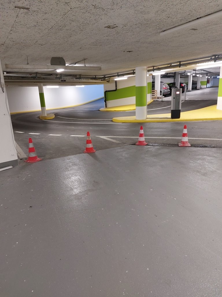 Underground slot