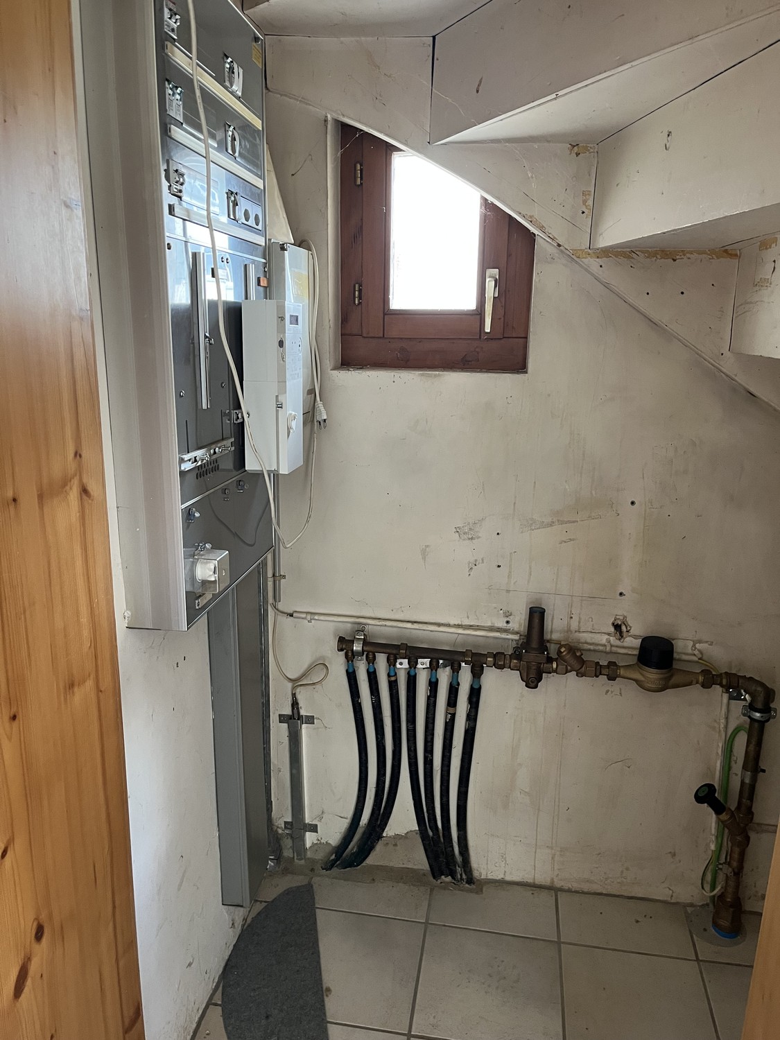 2 rooms single house