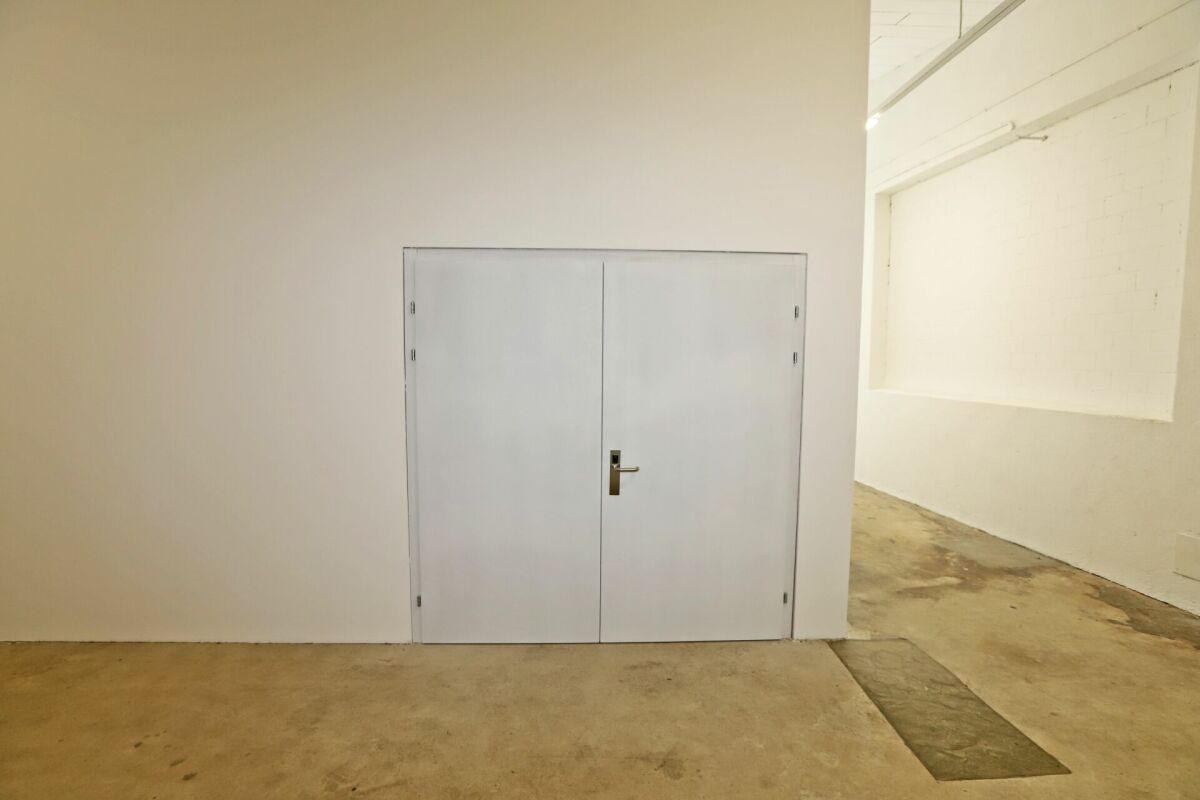560m² storage room, photo 9 of 10