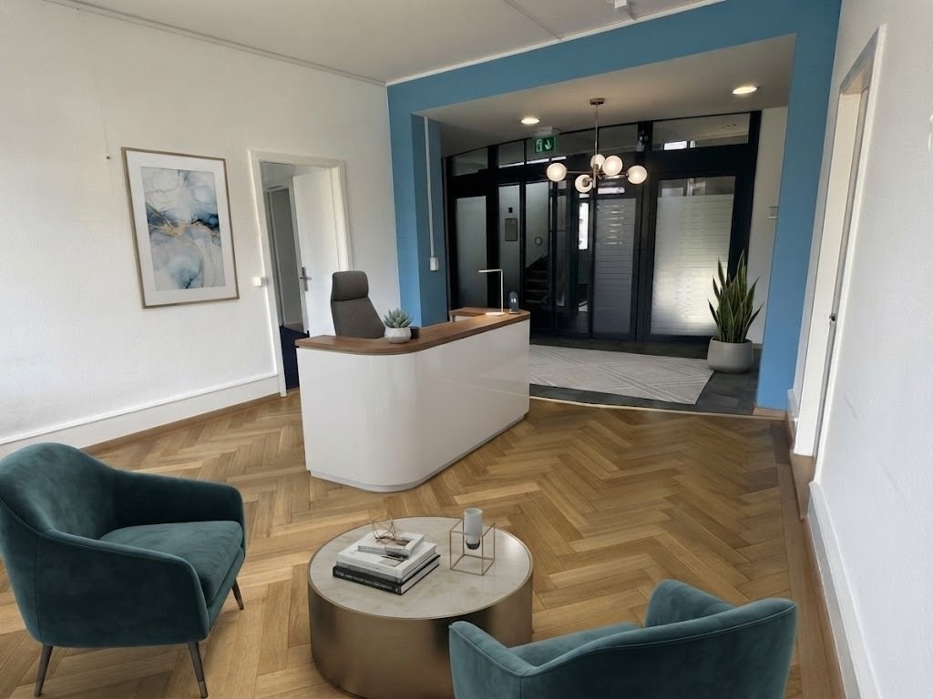 268m² office, photo 3 of 10