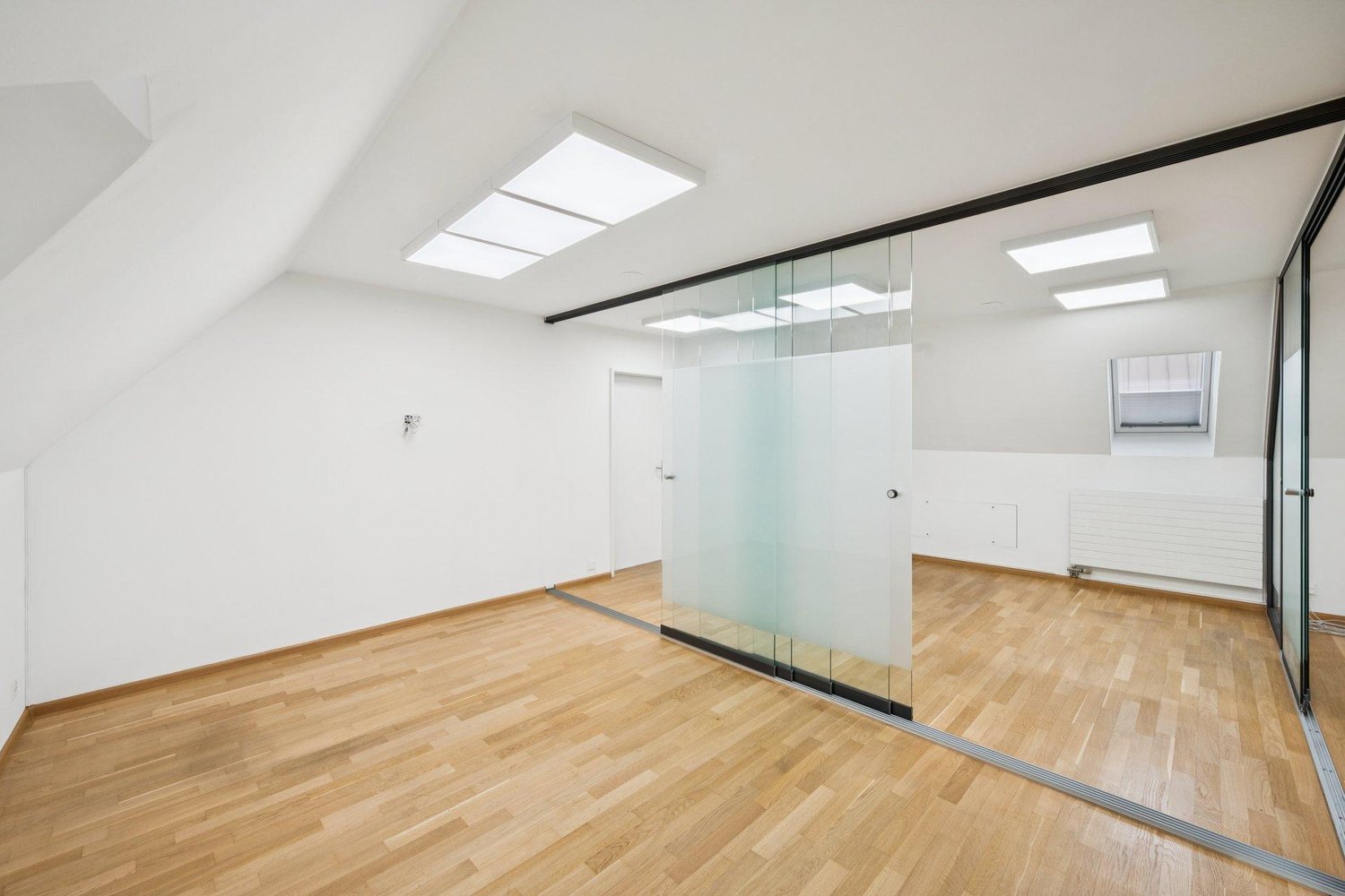 109m² office, photo 7 of 8