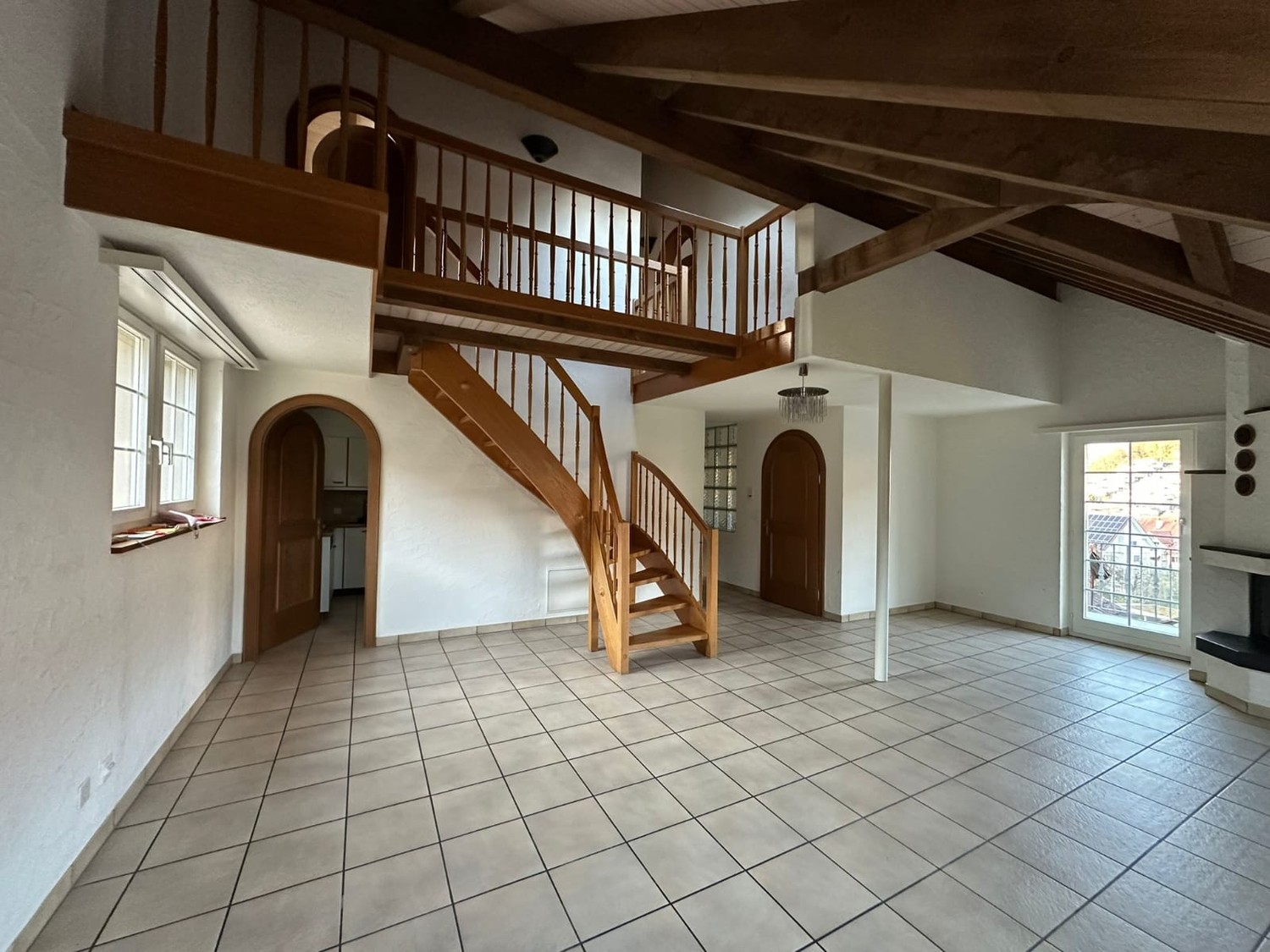 6 ½ rooms apartment, photo 1 of 6