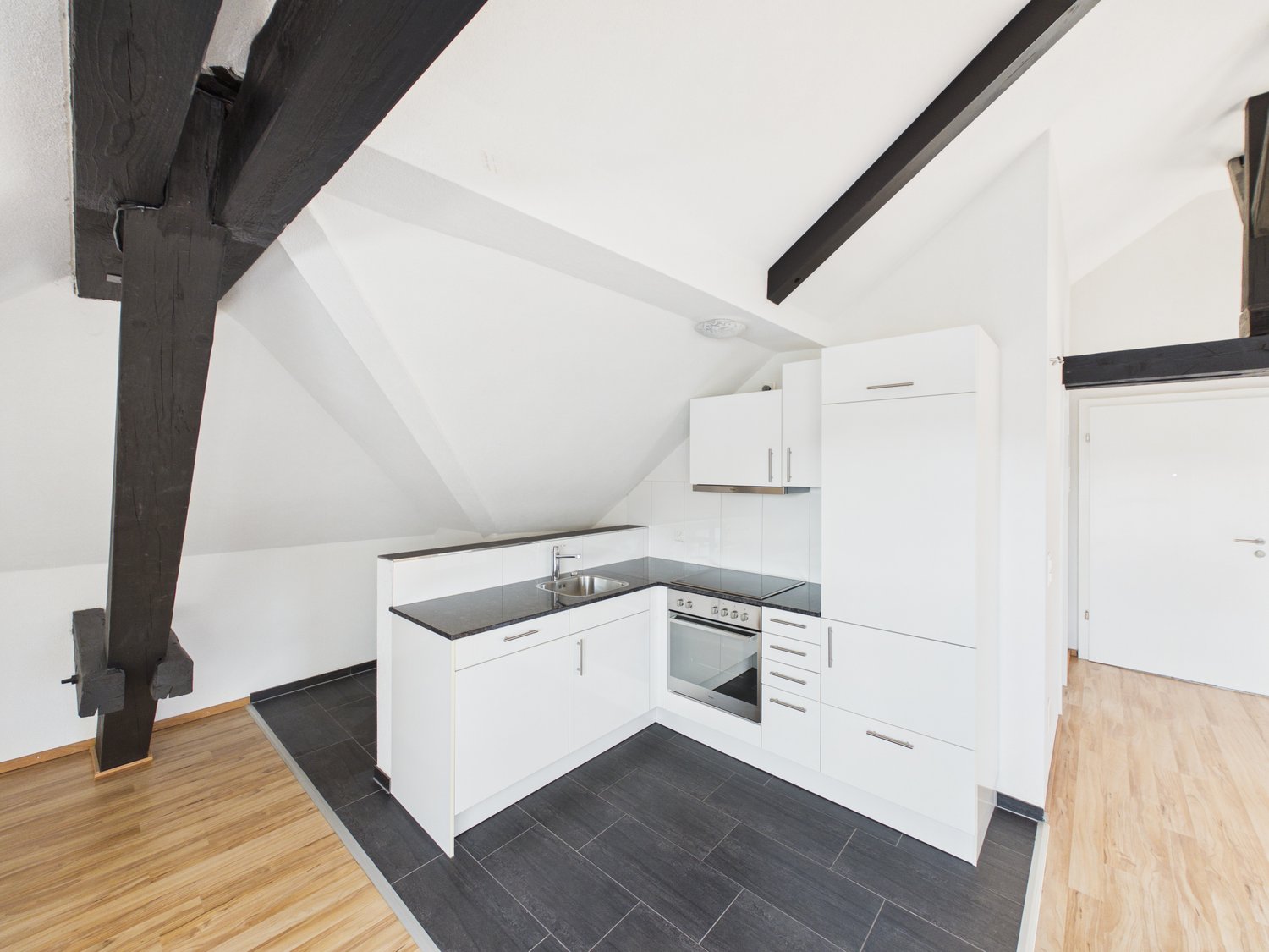 1 ½ rooms roof flat