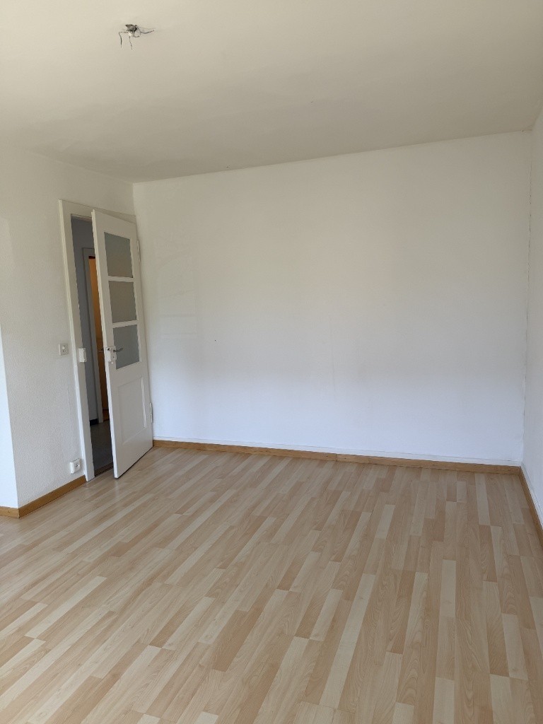 2 rooms apartment, photo 3 of 9