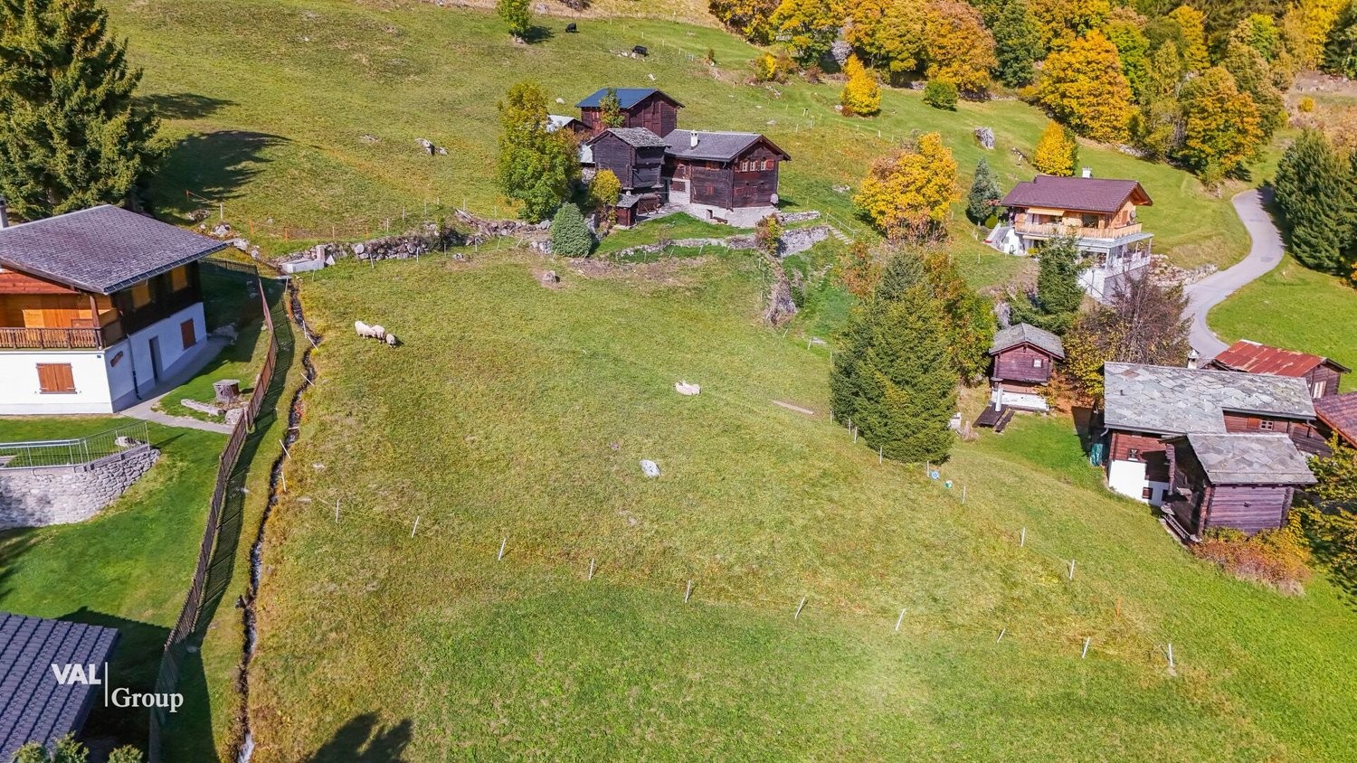 2010m² terrain à bâtir