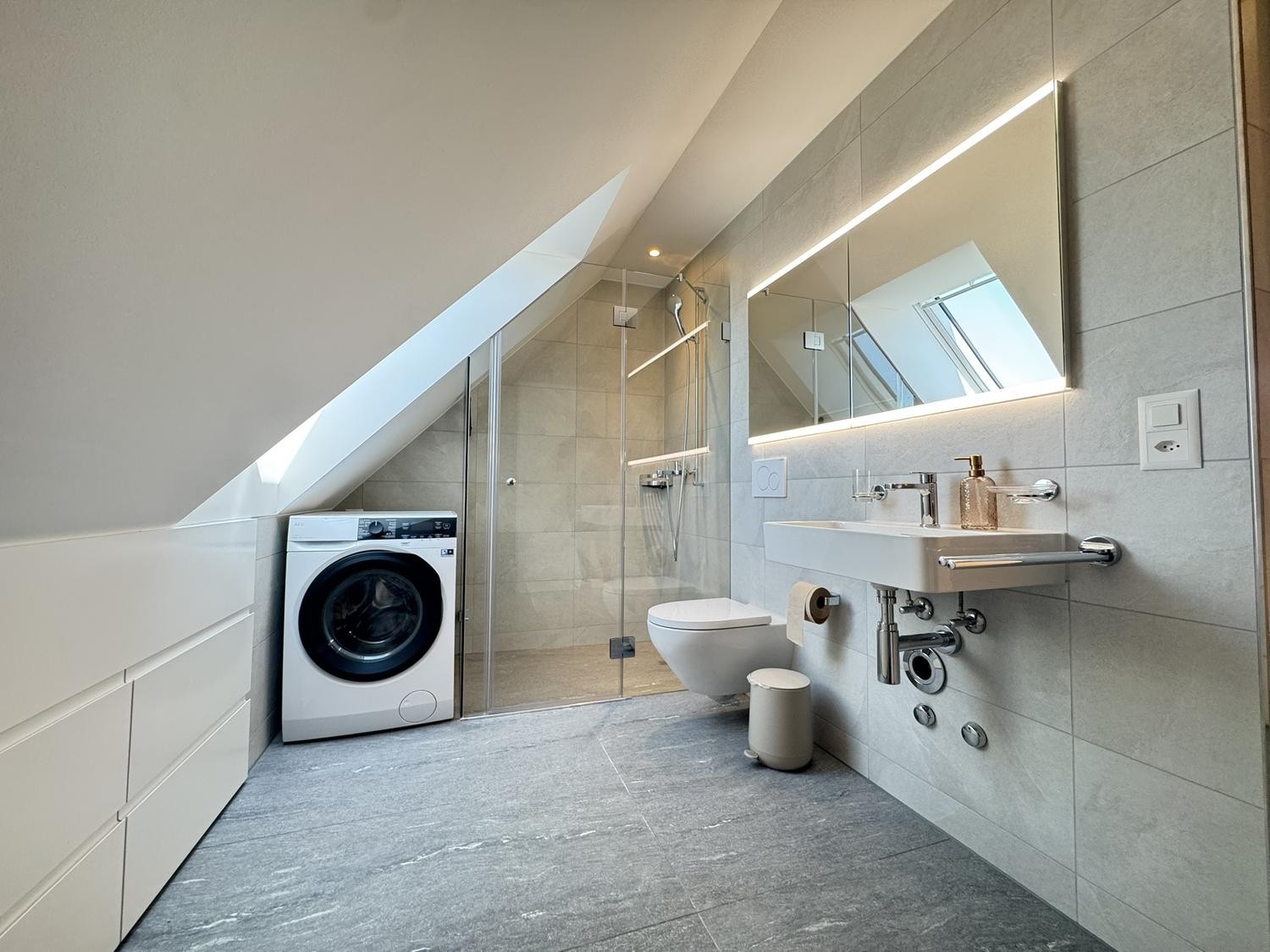 1 room furnished flat