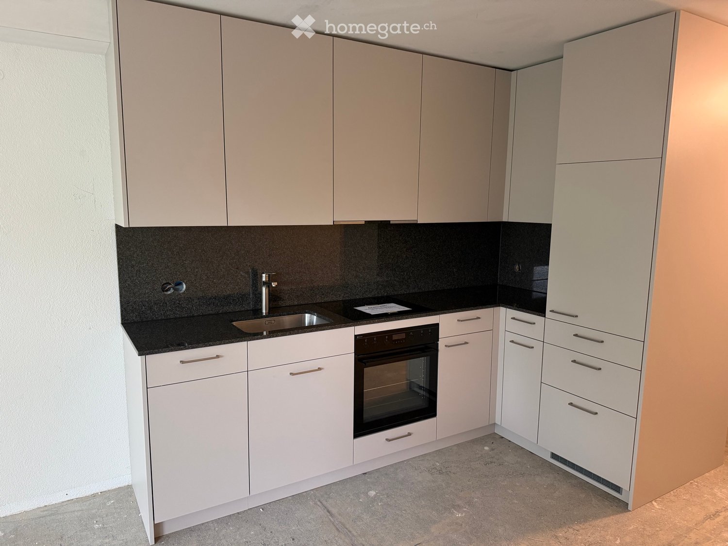 2 rooms apartment, photo 2 of 3