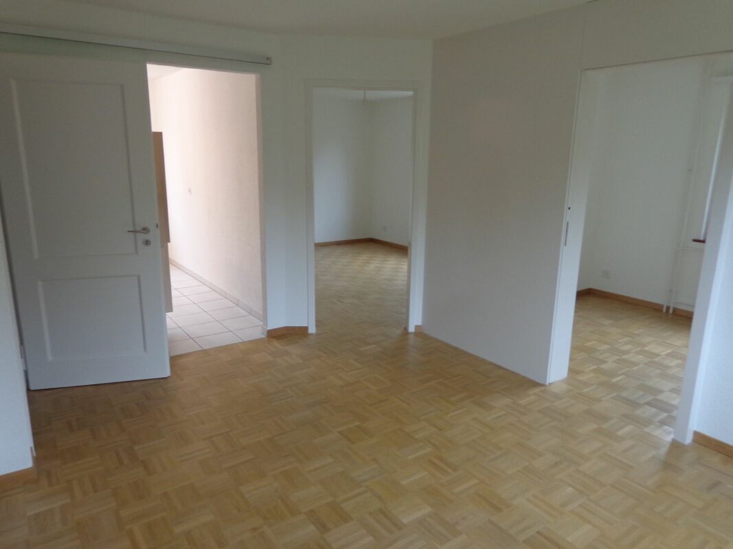 3 rooms apartment, photo 3 of 6