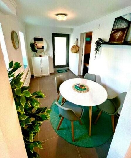 2 rooms furnished flat, photo 1 of 10